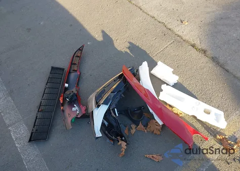 2026 Toyota Prius Le из США, поврежденный, VIN JTDACAAU0T3070992